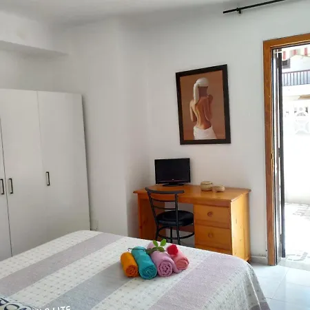 2 Bedrooms Appartement At Playa Honda 500 M Away From The Beach * Playa Honda (Lanzarote)
