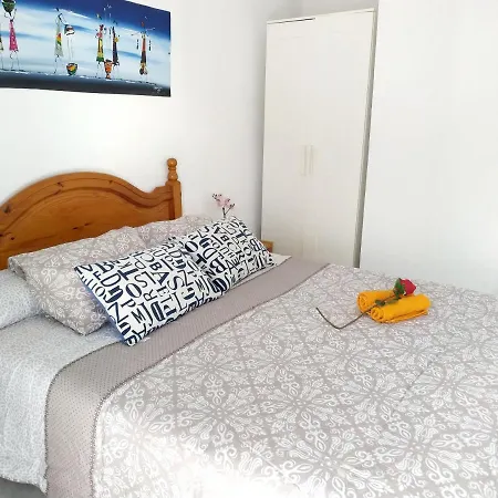 2 Bedrooms Appartement At Playa Honda 500 M Away From The Beach Apartment *